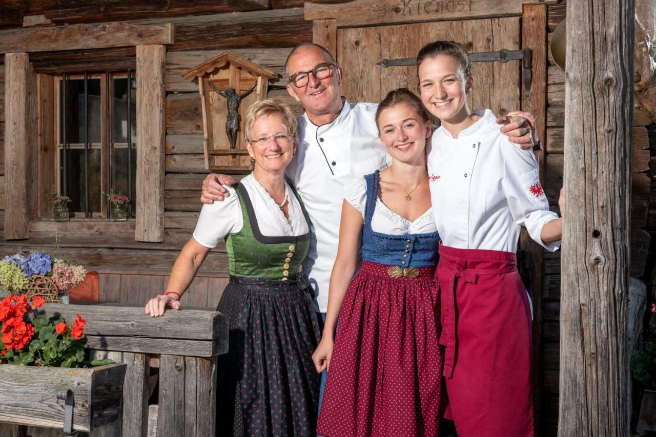 Hotel Garni Tirolerhof Hopfgarten im Brixental Bagian luar foto